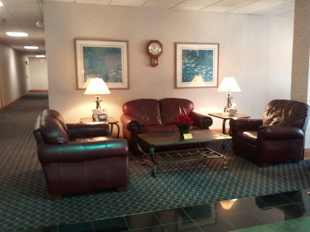 Fern Valley Hotel And Conference Center Louisville Oda fotoğraf