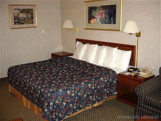 Fern Valley Hotel And Conference Center Louisville Dış mekan fotoğraf