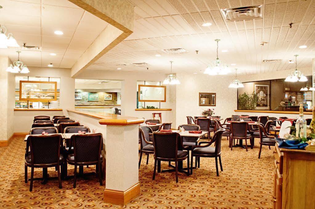 Fern Valley Hotel And Conference Center Louisville Dış mekan fotoğraf