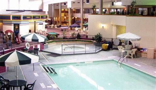 Fern Valley Hotel And Conference Center Louisville Konforlar fotoğraf