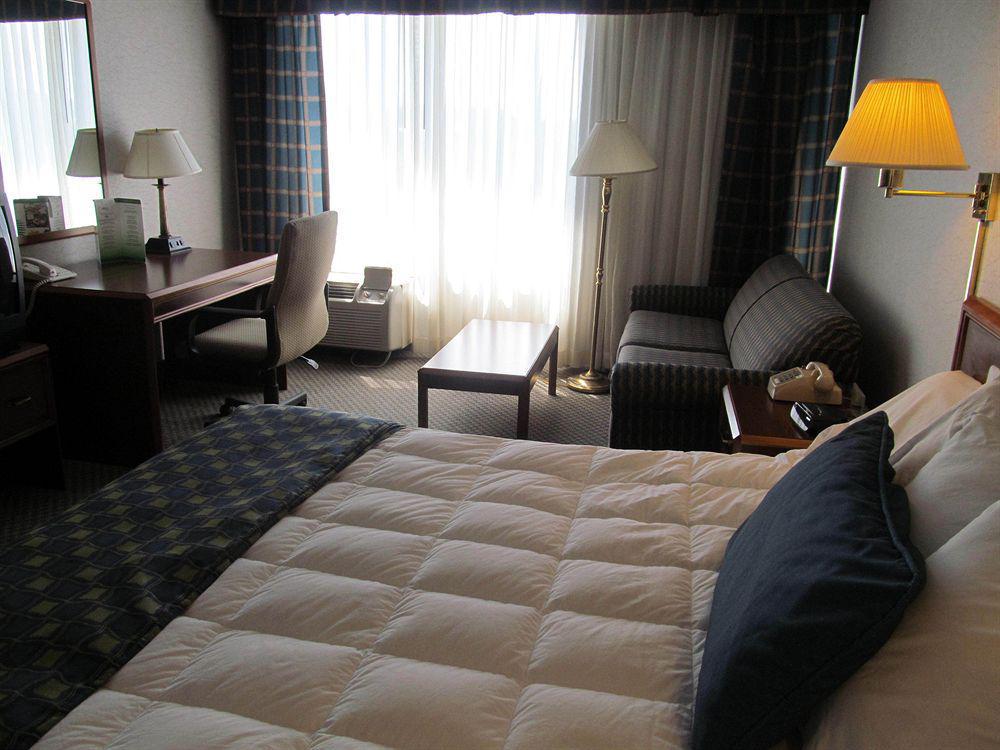 Fern Valley Hotel And Conference Center Louisville Dış mekan fotoğraf